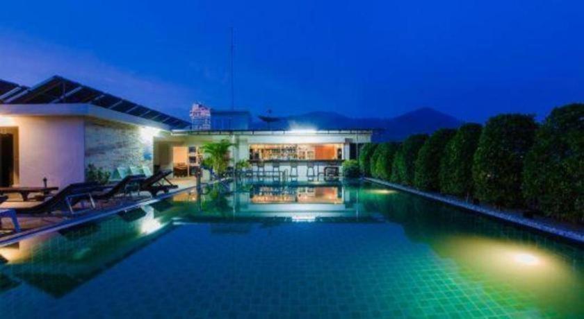 Отель Azure Bangla Phuket Patong Экстерьер фото