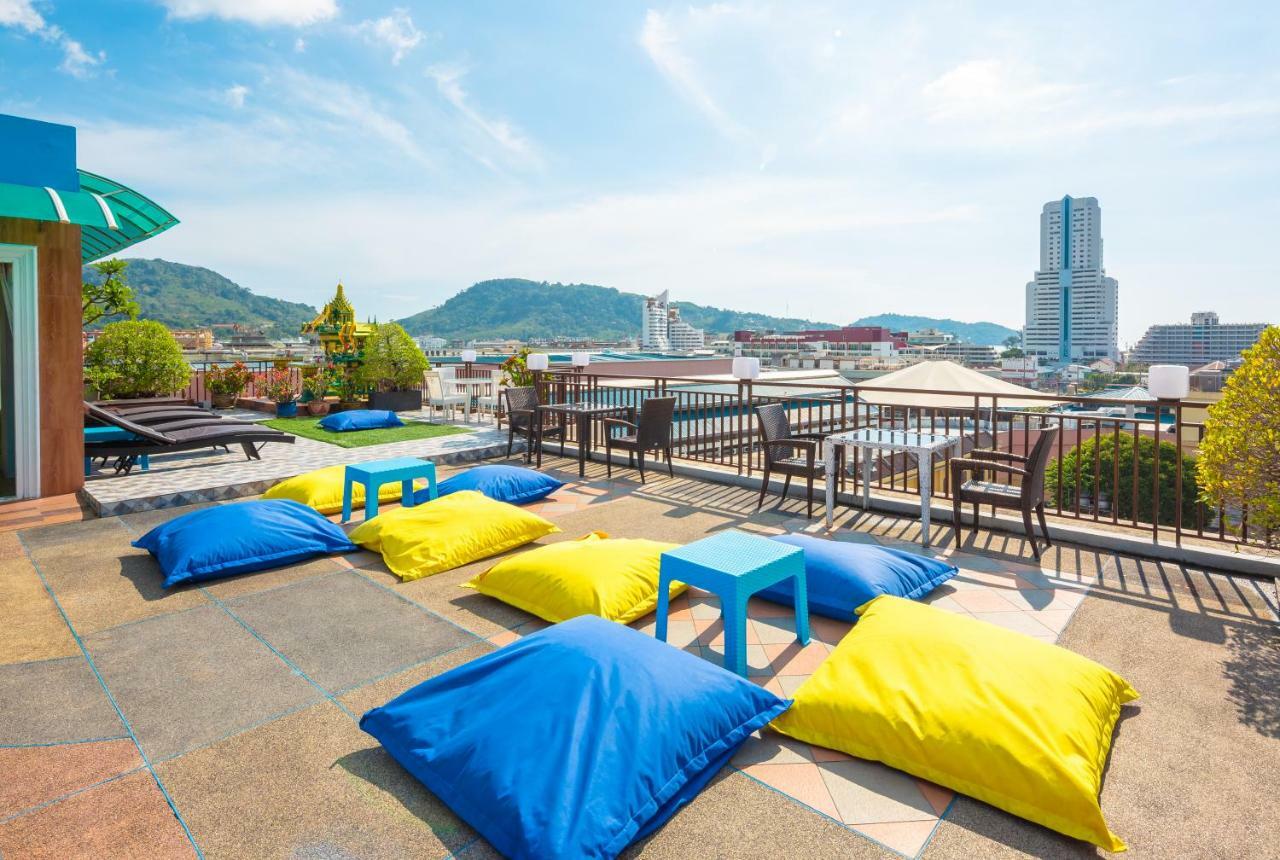 Отель Azure Bangla Phuket Patong Экстерьер фото